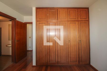 Apartamento à venda com 388m², 4 quartos e 4 vagasQuarto 03