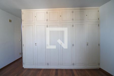 Apartamento à venda com 388m², 4 quartos e 4 vagasQuarto 04