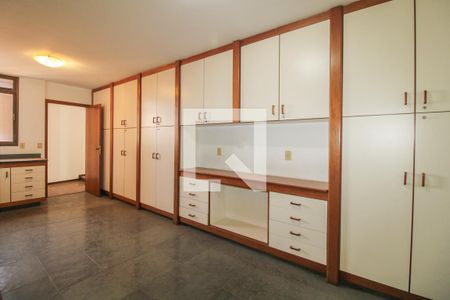 Apartamento à venda com 388m², 4 quartos e 4 vagasCozinha