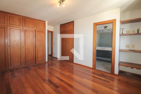 Apartamento à venda com 388m², 4 quartos e 4 vagasQuarto 02
