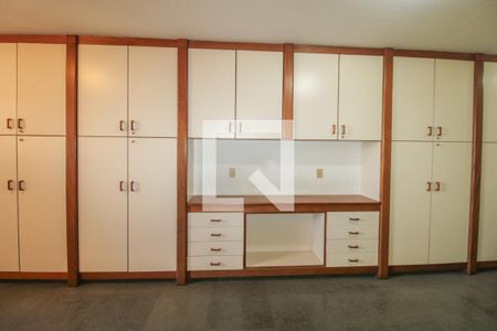 Apartamento à venda com 388m², 4 quartos e 4 vagasCozinha