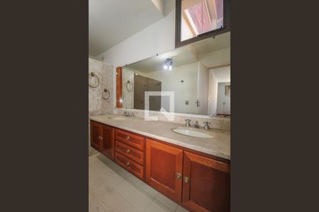 Apartamento à venda com 388m², 4 quartos e 4 vagasQuarto 04