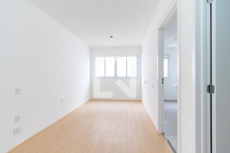 Sala / Quarto de kitnet/studio para alugar com 1 quarto, 26m² em Jardim Helena, São Paulo