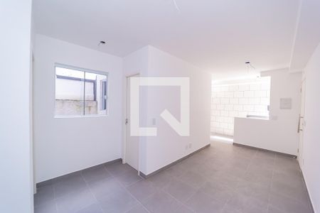 Sala de apartamento à venda com 2 quartos, 45m² em Jardim Maringa, São Paulo