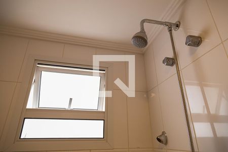 Apartamento à venda com 110m², 2 quartos e 2 vagasBanheiro da Suíte 2 - Chuveiro