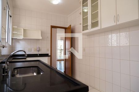 Apartamento à venda com 110m², 2 quartos e 2 vagasCozinha