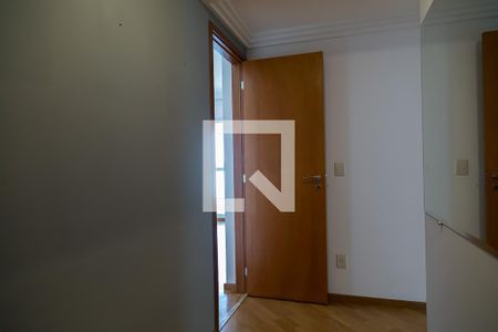 Apartamento à venda com 110m², 2 quartos e 2 vagasCorredor