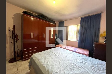 Quarto 2 de casa à venda com 3 quartos, 200m² em Jabaquara, São Paulo