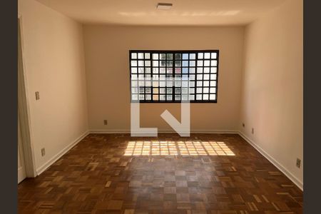 Casa à venda com 430m², 5 quartos e 3 vagasEdícula/Sala