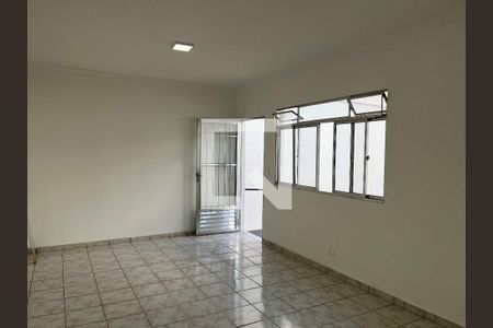 Casa à venda com 430m², 5 quartos e 3 vagasQuarto 2