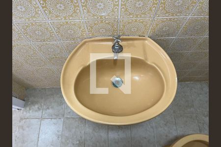 Casa à venda com 430m², 5 quartos e 3 vagasEdícula/Banheiro