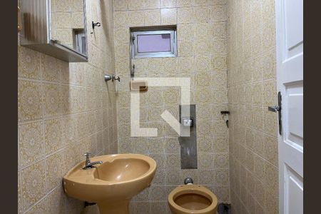 Casa à venda com 430m², 5 quartos e 3 vagasEdícula/Banheiro