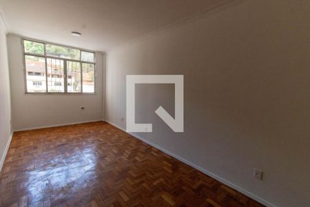 Apartamento para alugar com 122m², 3 quartos e sem vagaSala