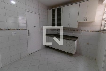 Apartamento para alugar com 122m², 3 quartos e sem vagaCozinha