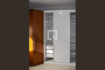 Casa de condomínio à venda com 52m², 2 quartos e 1 vagaQuarto 2