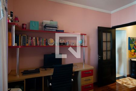 Casa para alugar com 130m², 4 quartos e 1 vagaQuarto