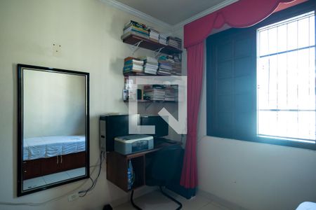 Casa para alugar com 130m², 4 quartos e 1 vagaQuarto