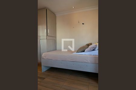 Casa para alugar com 130m², 4 quartos e 1 vagaQuarto