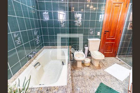 Apartamento para alugar com 169m², 3 quartos e 3 vagasBanheiro da Suíte 3