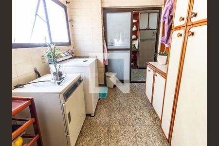 Apartamento para alugar com 169m², 3 quartos e 3 vagasÁrea de Serviço