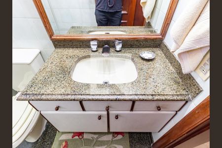 Apartamento para alugar com 169m², 3 quartos e 3 vagasBanheiro da Suíte 1