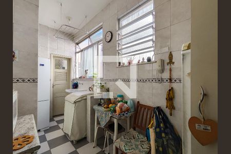 Apartamento à venda com 70m², 2 quartos e 1 vagaCozinha e Área de Serviço