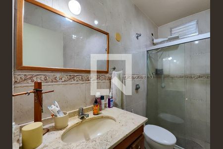Apartamento à venda com 70m², 2 quartos e 1 vagaBanheiro Corredor