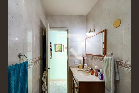 Apartamento à venda com 70m², 2 quartos e 1 vagaBanheiro Corredor