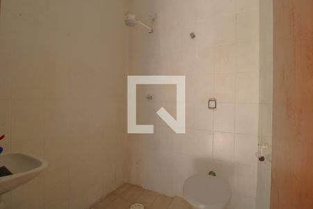 Casa à venda com 180m², 3 quartos e 2 vagasBanheiro de serviço