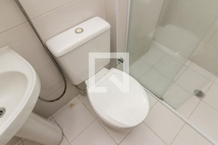 Banheiro de kitnet/studio para alugar com 1 quarto, 36m² em Santa Ifigênia, São Paulo