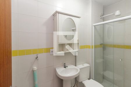 Banheiro de kitnet/studio para alugar com 1 quarto, 36m² em Santa Ifigênia, São Paulo