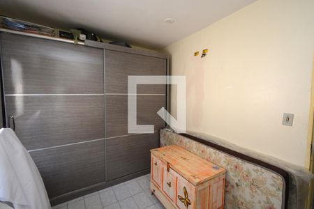 Casa à venda com 300m², 5 quartos e 2 vagasQuarto 1 - Casa 2