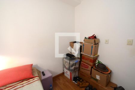 Casa à venda com 300m², 5 quartos e 2 vagasQuarto 2