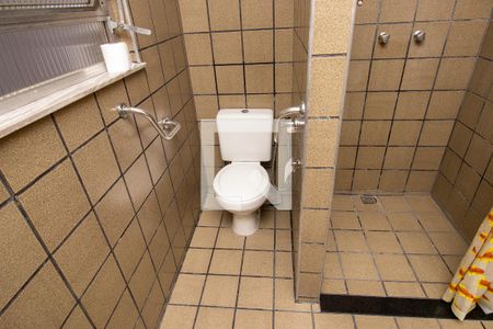 Casa de condomínio à venda com 100m², 3 quartos e 1 vaga Casa de condomínio à venda com 100m², 3 quartos e 1 vagaBanheiro 2