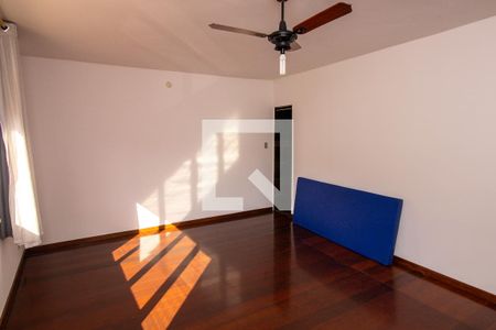 Casa de condomínio à venda com 100m², 3 quartos e 1 vaga Casa de condomínio à venda com 100m², 3 quartos e 1 vagaSuíte