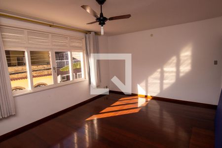 Casa de condomínio à venda com 100m², 3 quartos e 1 vaga Casa de condomínio à venda com 100m², 3 quartos e 1 vagaSuíte