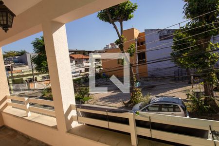Casa de condomínio à venda com 100m², 3 quartos e 1 vaga Casa de condomínio à venda com 100m², 3 quartos e 1 vagaQuarto 2 varanda