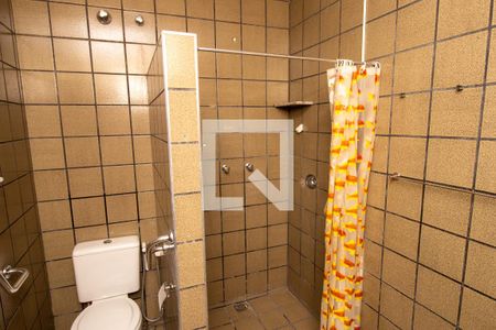 Casa de condomínio à venda com 100m², 3 quartos e 1 vaga Casa de condomínio à venda com 100m², 3 quartos e 1 vagaBanheiro 2