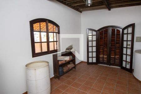 Casa de condomínio à venda com 100m², 3 quartos e 1 vaga Casa de condomínio à venda com 100m², 3 quartos e 1 vagaÁrea de Serviço