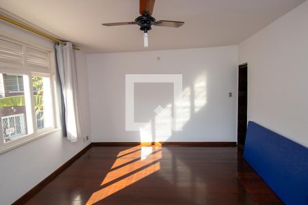 Casa de condomínio à venda com 100m², 3 quartos e 1 vaga Casa de condomínio à venda com 100m², 3 quartos e 1 vagaSuíte