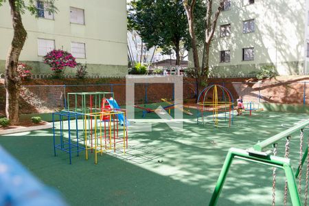 Apartamento para alugar com 52m², 2 quartos e 1 vaga Apartamento para alugar com 52m², 2 quartos e 1 vagaÁrea comum - Playground