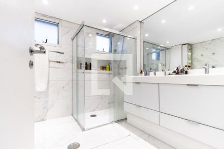 Apartamento para alugar com 240m², 3 quartos e 4 vagas Apartamento para alugar com 240m², 3 quartos e 4 vagasBanheiro do Quarto 1 - Suite Master