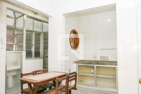 Apartamento para alugar com 70m², 2 quartos e 1 vagaCozinha