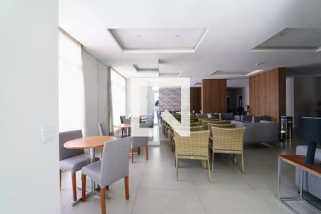Apartamento para alugar com 70m², 2 quartos e 1 vagaÁrea comum - Salão de festas