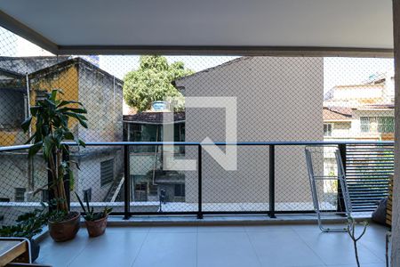 Apartamento para alugar com 93m², 3 quartos e 1 vaga Apartamento para alugar com 93m², 3 quartos e 1 vagaSala Varanda