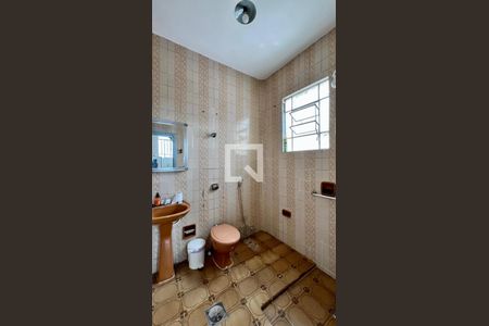 Casa à venda com 350m², 4 quartos e 4 vagasbanheiro