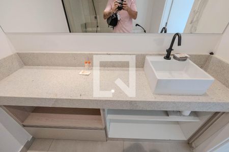 Studio para alugar com 29m², 1 quarto e sem vaga Studio para alugar com 29m², 1 quarto e sem vagaBanheiro