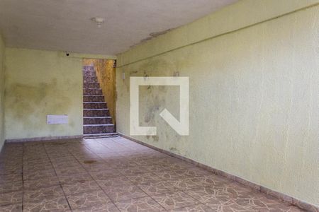 Casa à venda com 240m², 2 quartos e 2 vagas Casa à venda com 240m², 2 quartos e 2 vagasGaragem