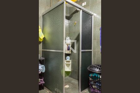 Casa à venda com 240m², 2 quartos e 2 vagas Casa à venda com 240m², 2 quartos e 2 vagasBanheiro