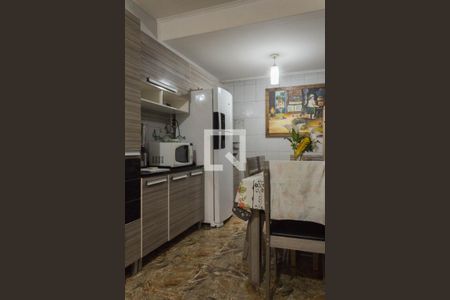Casa à venda com 240m², 2 quartos e 2 vagas Casa à venda com 240m², 2 quartos e 2 vagasCozinha
